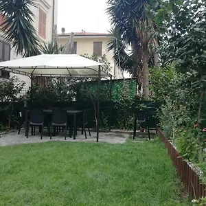  Apartment Roel Garden View